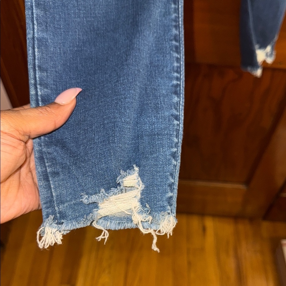 Abercrombie & Fitch High Rise Blue Jeans with Distressed Details - Curve Love - Picture 5 of 9